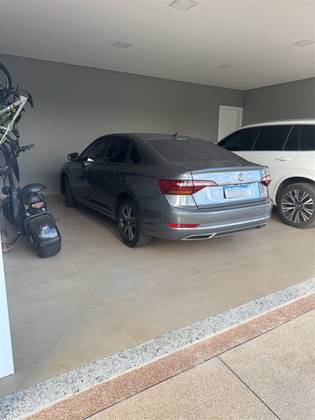 VOLKSWAGEN JETTA 1.4 250 TSI TOTAL FLEX R-LINE TIPTRONIC